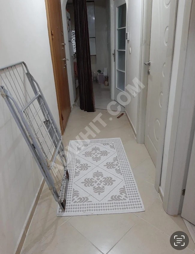 A furnished room for rent for ladies in Atasehir Ornek for 12,000 Turkish Lira.