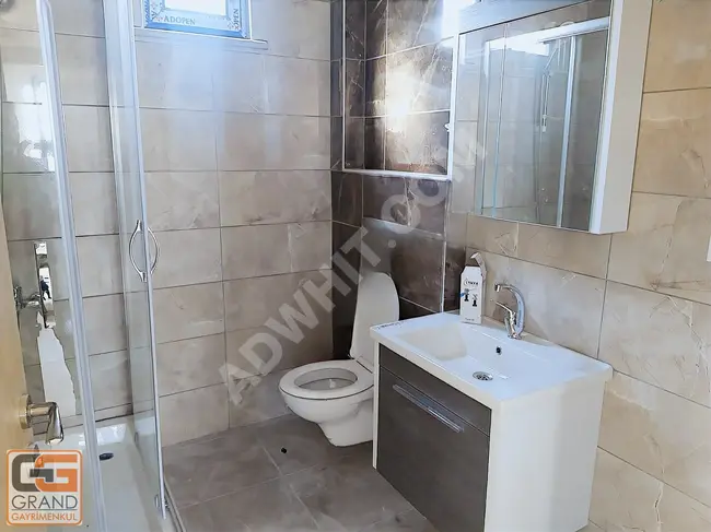 Luxury apartment for sale 3+1 with two bathrooms in AYDOSDA NECİP FAZIL