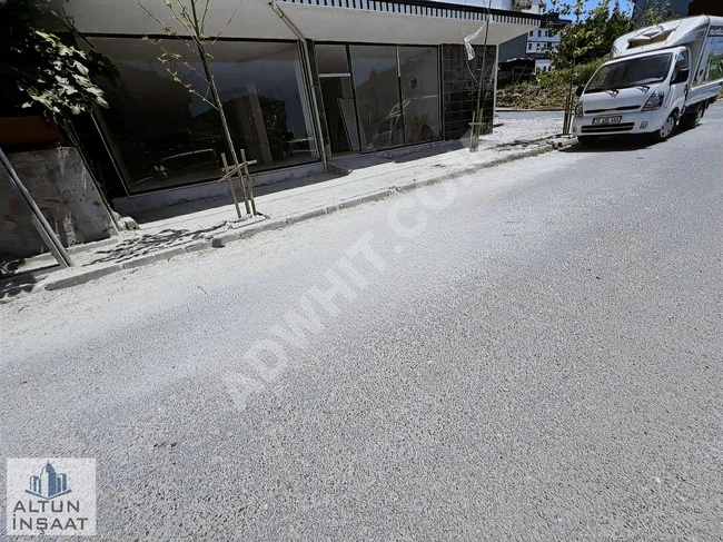 ARNAVUTKÖY MUSTAFA KEMALDE HER İŞE UYGUN 220 m2 DÜZ GİRİŞ