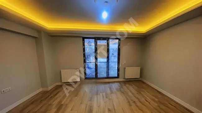 Apartment for sale on the ground floor, just 5 minutes from the Sefaköy Metrobüs.