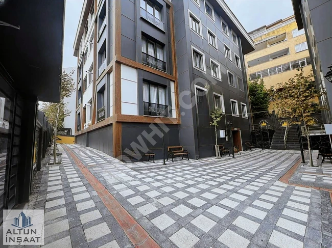 ARNAVUTKÖY MERKEZE YAKIN LÜX BUTİK SİTEDE 2+1 HARİKA DAİRE