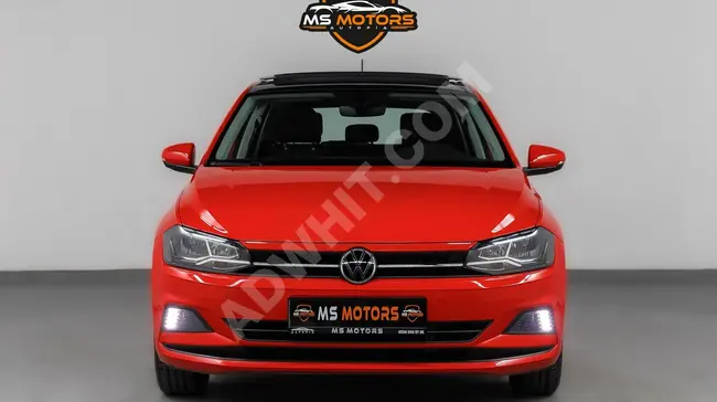 VOLKSWAGEN POLO model 2020, no paint, glass roof, APPLE CARPLAY, hill climb assist