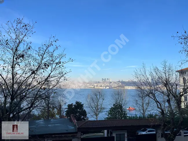 Apartment on the middle floor with a parking space and sea view on the Bosphorus line from PARLAK