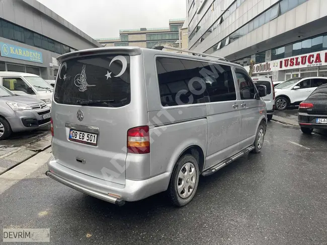 Volkswagen Transporter Van Model 2006 - 5+1 in good and clean condition with no additional expenses.