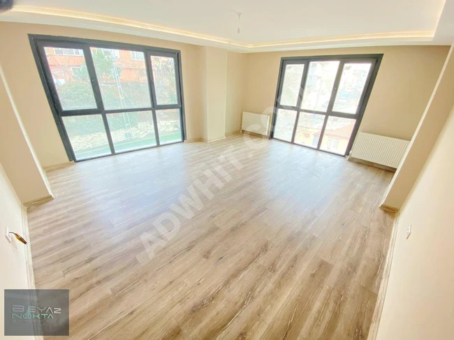 A vacant apartment on a middle floor, consisting of 3+1 with a master suite in the VADİLAND TOWERS complex.