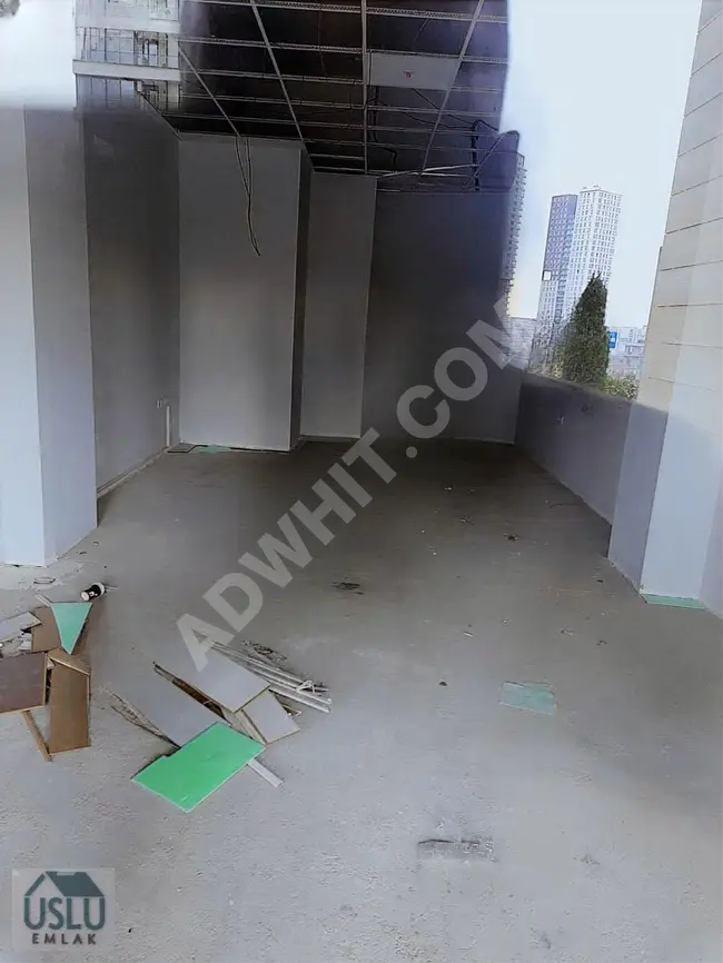 A site for rent opposite the municipality in KAYAŞEHİR PARKMAVERA 2