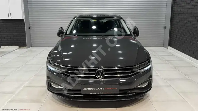 سيارة VOLKSWAGEN موديل 2021_فقط 43,000 كم_مكيف جديد_شعار جديد_ CAR PLAY _BUSINESS