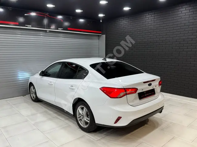 سيارة FORD FOCUS  موديل 2020_فقط 87.000 كم_8 سرعات_120 حصان_ صيانة الوكيل