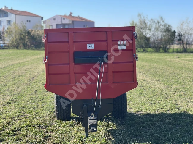 Two-wheeled trailer with a 2-ton capacity