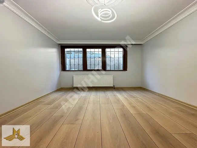 2+1 apartment on the ground floor with unique interior design, centrally located in BEYLİKDÜZÜ MAVİ IŞIK.