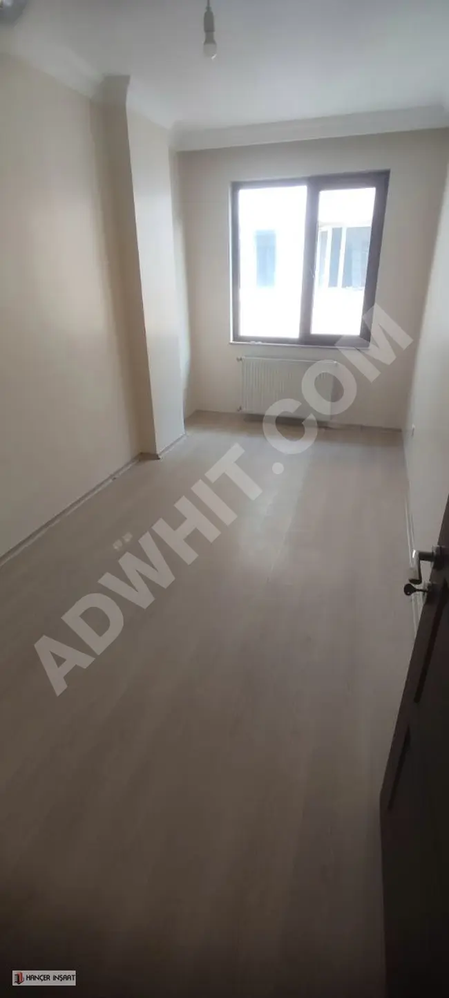 ÇELİKTEPE'DE CADDEYE YAKIN 5+2 DUBLEX DAİRE