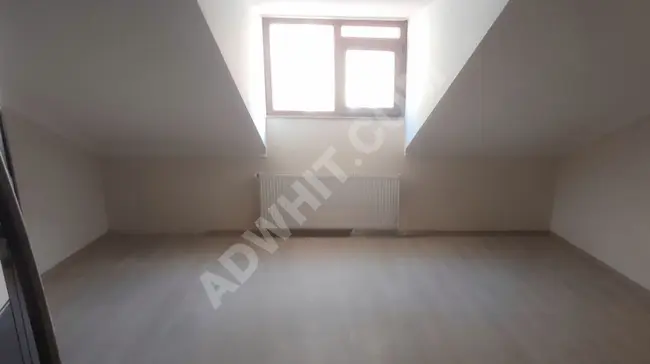 ÇELİKTEPE'DE CADDEYE YAKIN 5+2 DUBLEX DAİRE