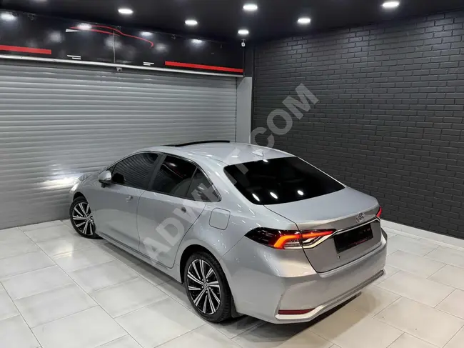 سيارة Toyota Corolla 1.5 موديل 2022 بدون طلاء فقط 20,000 كم_ _تتبع المسار