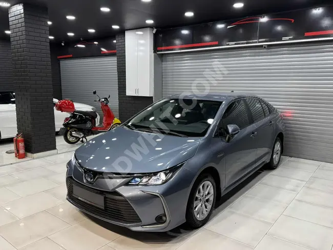 سيارة TOYOTA COROLLA موديل 2021_فقط 79.000 كم_متابعة المسار _تثبيت السرعة التكيفي_كاميرا خلفية