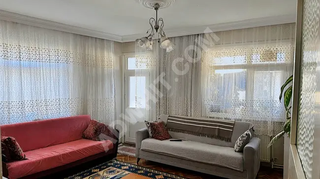 Apartment for sale 3+1 near the tram 2 minutes, middle floor in the GÜNEŞTEPE neighborhood