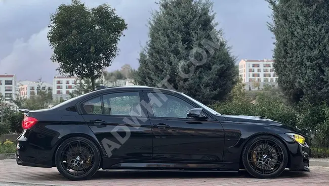 F80 M3 Competition LCI Head Up Dikişli Torpido