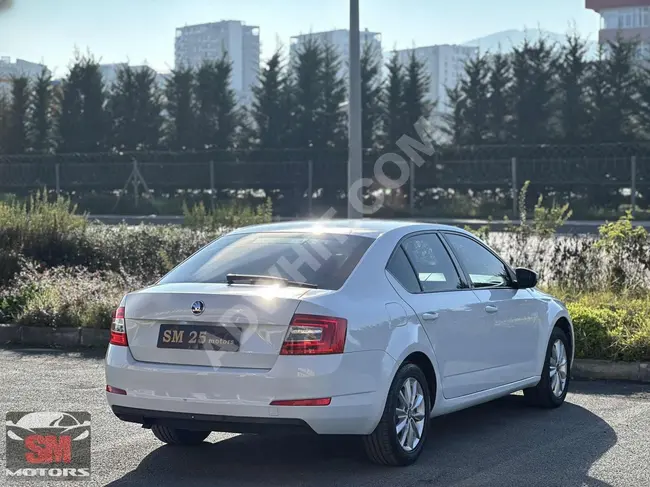 من SM25 MOTOR، مع دفع مقدمة قدرها 400.000 ليرة تركية، وتقسيط الباقي  لمدة 6 أشهر على سيارة SKODA OCTAVIA