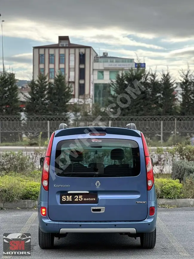 من SM25 MOTOR'S، عرض خاص:RENAULT KANGOO موديل 2012 مع دفعة أولى قدرها 365,000 TL.