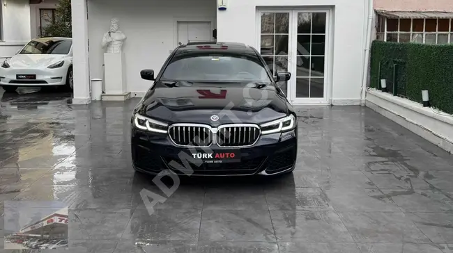 TÜRK AUTO 2023 BMW 5.20İ 50 TH YEAR M EDİTİON HATASIZ