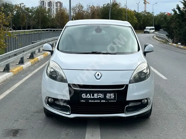 GALERİ 25'DEN 2012 OTOMATİK SCENİC 1.5DCI PRİVİLAGE 149KM