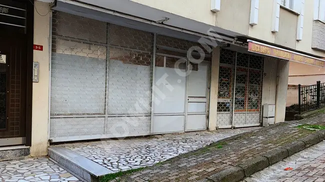 Commercial space for rent with direct access, measuring 50m², suitable for storage in the GÜNEŞTEPE area.