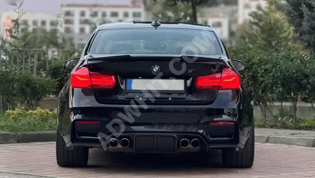 F80 M3 Competition LCI Head Up Dikişli Torpido