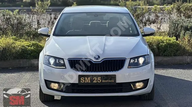 من SM25 MOTOR، مع دفع مقدمة قدرها 400.000 ليرة تركية، وتقسيط الباقي  لمدة 6 أشهر على سيارة SKODA OCTAVIA