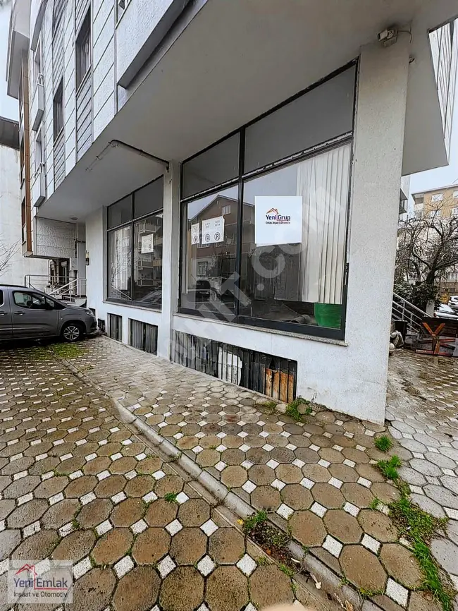 100 m² shop for rent in ALTINŞEHİR by YENİ