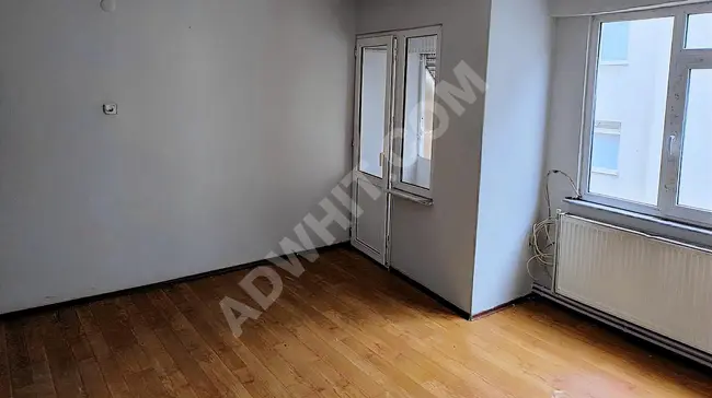 Apartment for rent in Sirinevler, 5 minutes from the metro and metrobus.