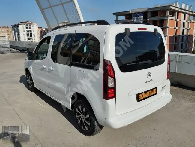 Citroen Berlingo 2018, 63,000 km, loan of 400,000, very clean