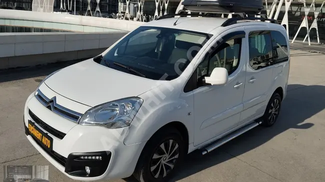 CITROEN BERLINGO car, 2017 model released in 2018, 53,000 km, multimedia system, camera, luggage carrier.