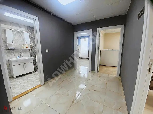 2+1 Apartment/Office for rent, in a compound, in BEYLİKDÜZÜ YAKUPLU