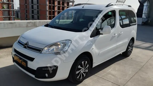 Citroen Berlingo 2018, 63,000 km, loan of 400,000, very clean