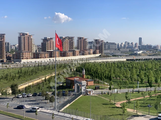 İstanbul Kayaşehir'de yıllık kiralık eşyalı 2+1 daire