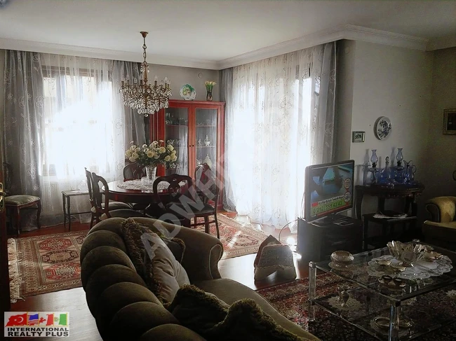 Empty villa for sale in Şeçkinevler complex by TRİO GYO