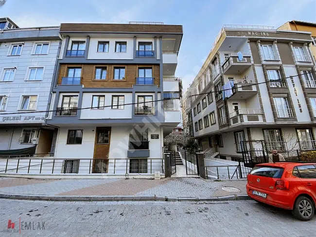 Duplex apartment 5+2 for sale, with two entrances, covering an area of 213 square meters, near YAKUPLU LİMAN road.