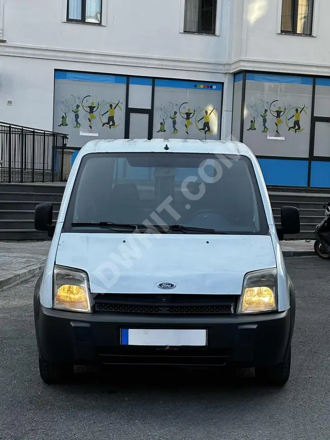 ZORLU'DAN FORD CONNECT T220 S 1.8 TDDİ 75