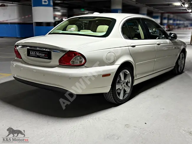 سيارة JAGUAR X-TYPE 2.2D موديل2009 أوتوماتيك مسافة مقطوعة 96,000 كيلومتر