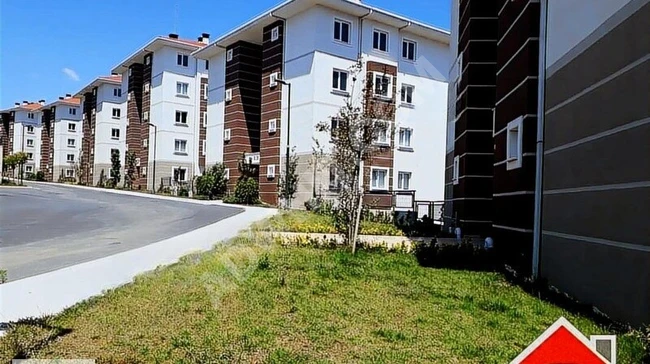 Middle floor apartment with an open view in the MENEKŞE area of ÇATALCA by AVRUPA EMLAK