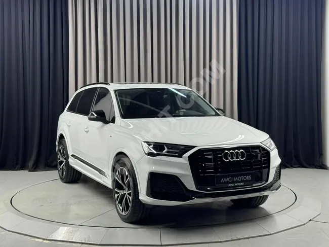 سيارة AUDI Q7 50 TDI QUATTRO S LINE  موديل 2023 متاحة للتسليم الفوري