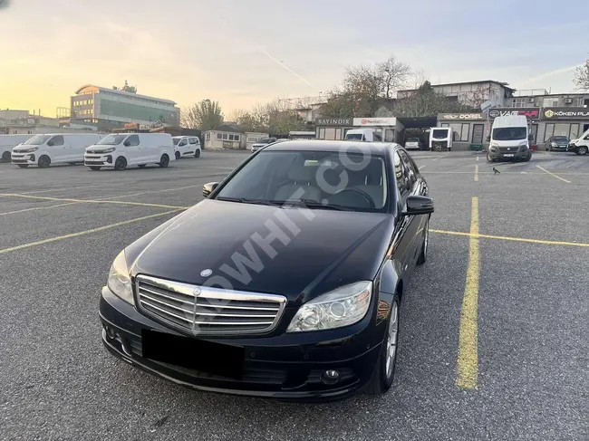 MERCEDES C180 KOMP. LUXURY موديل 2010, عداد 148,000 كم مُعتنى بها وبدون مصاريف