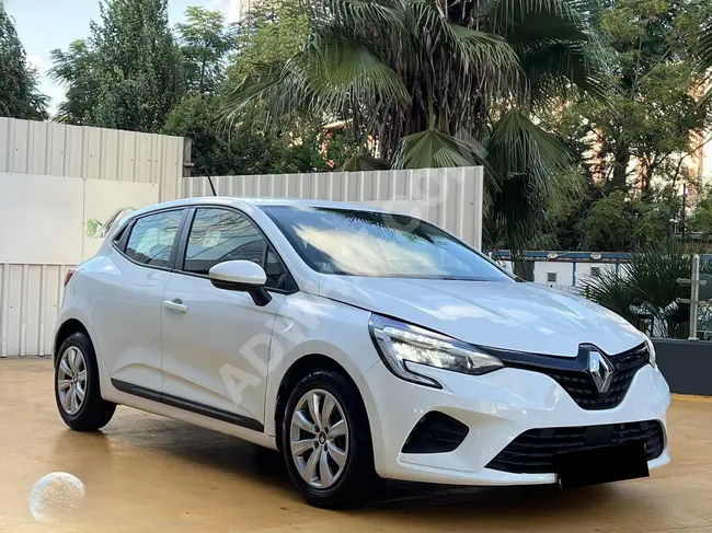 RENAULT CLIO Model 2021 without modifications, complete maintenance with warranty