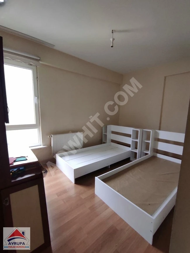 3+1 apartment on a middle floor in the SELİMPAŞA EMLAK KONUT complex.