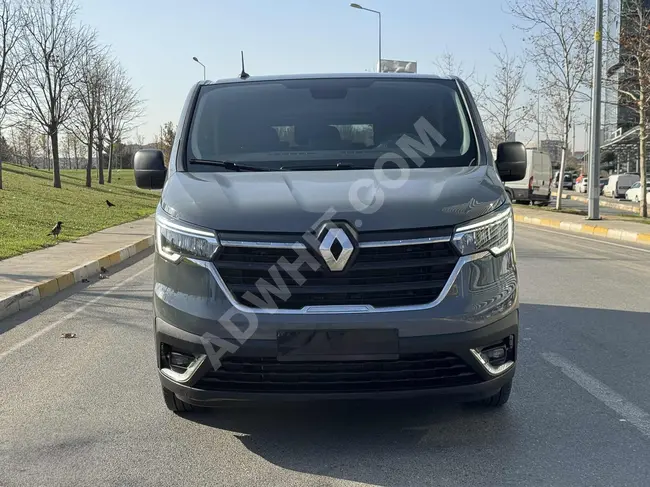 RENAULT TRAFIC Van Model 2023 - Automatic - No Defects - Screen - Rear Camera