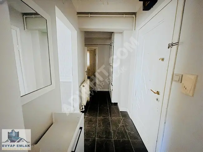 Clean furnished apartment for rent near the metro and Aydın University in Bahçelievler.