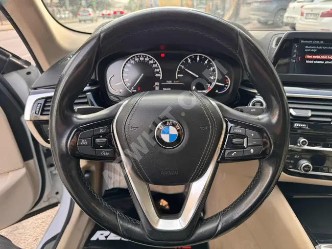 سيارة BMW 5.20i COMFORT PLUS  موديل  2017 فتحة سقف  127 كم بدون طلاء