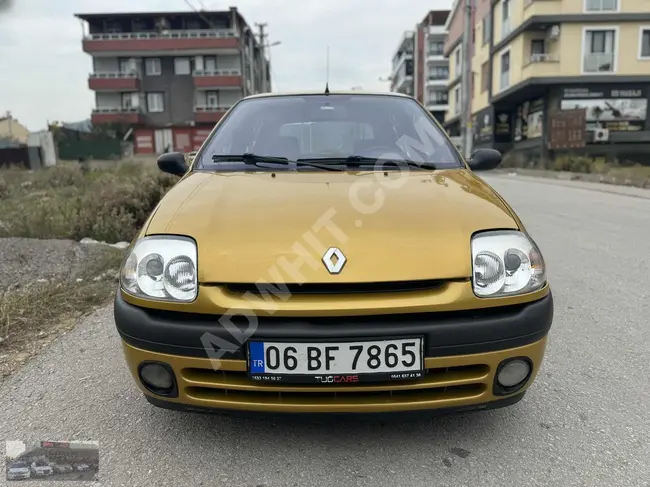 Renault Clio 1.6 Automatic Air Conditioned Car