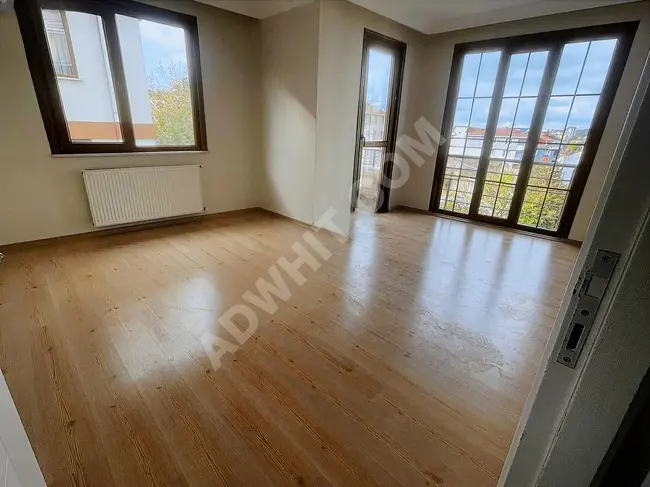 Duplex apartment for rent with an area of 140 square meters on Yunus Emre Street, Yunus Emre neighborhood.