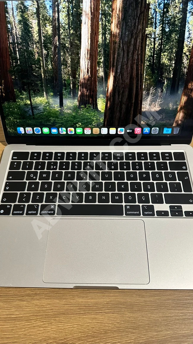 MacBook Air 13.6-inch (M2) للبيع