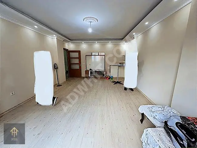 Spacious 3+1 apartment, 3 minutes away from the metrobus.